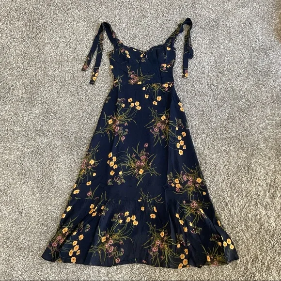 NWOTđź’™Reformation Nikita Dress - Mademoiselle - Picture 9 of 16